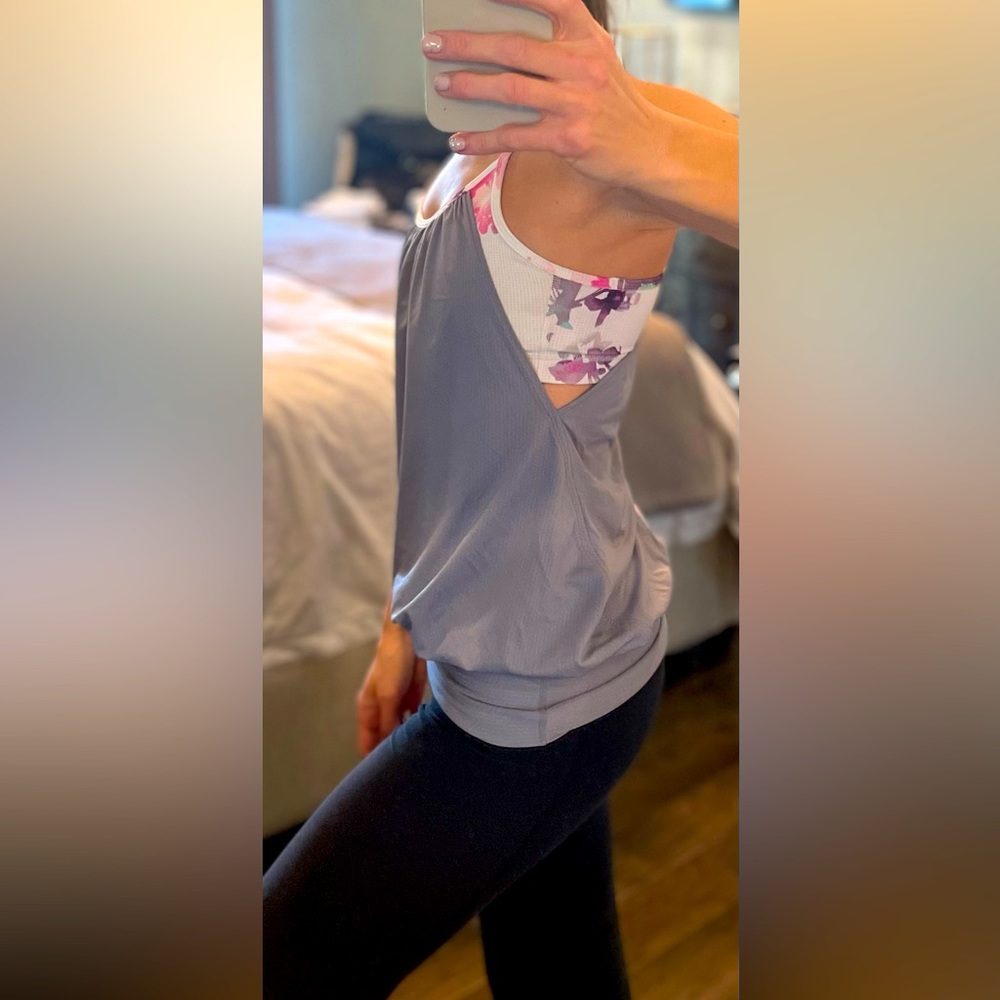 Lululemon tank top with attached sports bra